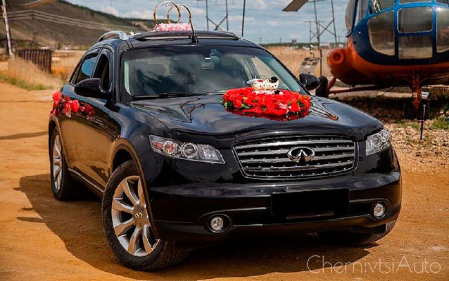 Аренда Infiniti FX35 на свадьбу Чернівці